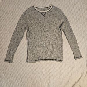 No Boundaries Textured Long Sleeve Tee for Men Size M